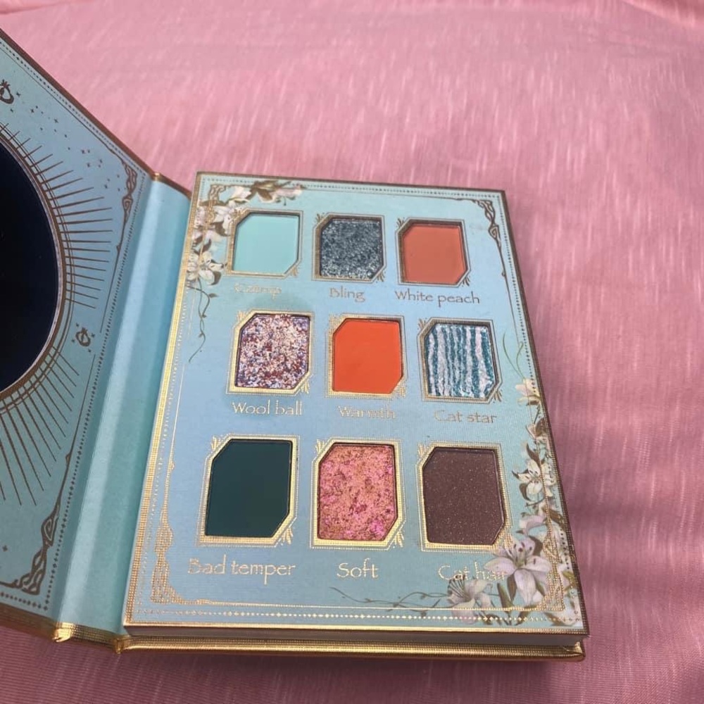 Oden’s Eye Cat’s Breath Eyeshadow Palette
